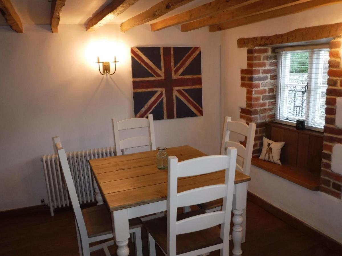 2 Vicarage Lane Holiday home *