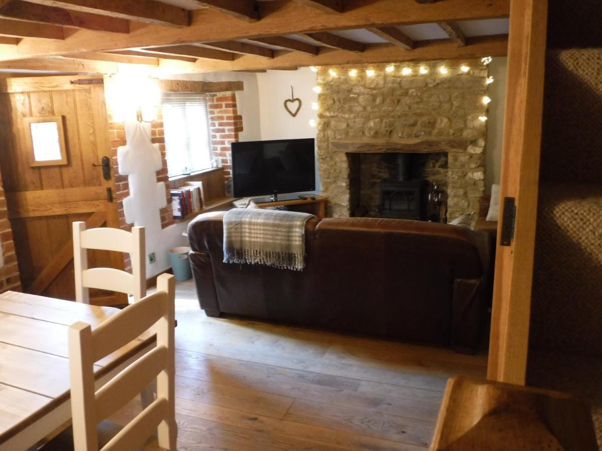 2 Vicarage Lane Highworth